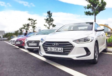 Top 10 mẫu xe ô tô chạy taxi, dịch vụ tốt nhất Việt Nam 2020